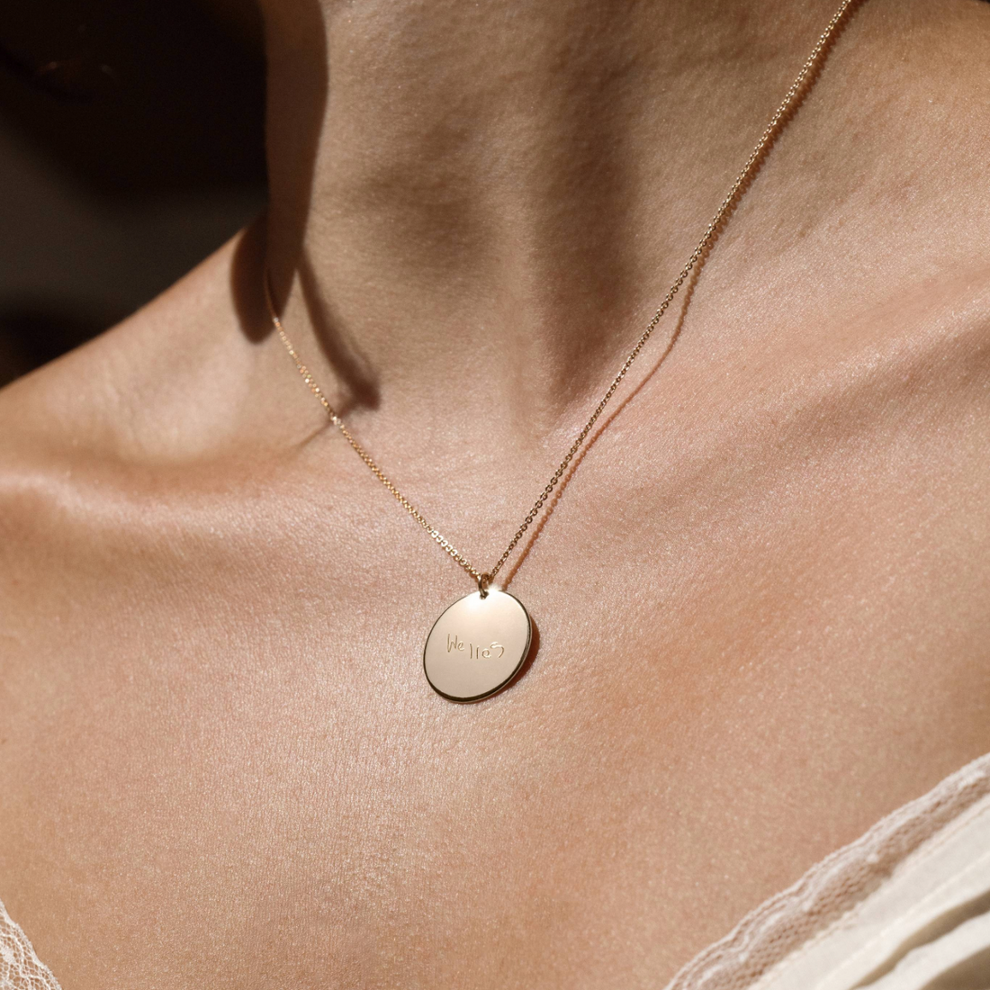 Personalized Jewelry: Create Engraved Pieces That Tell Your Story
