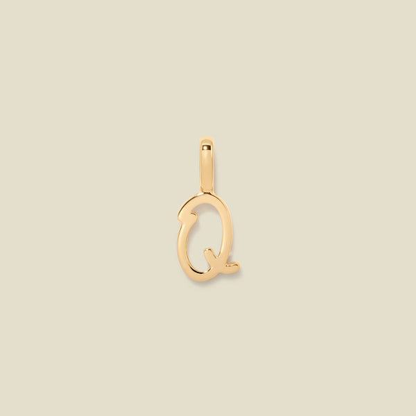 Script Initial Q Charm