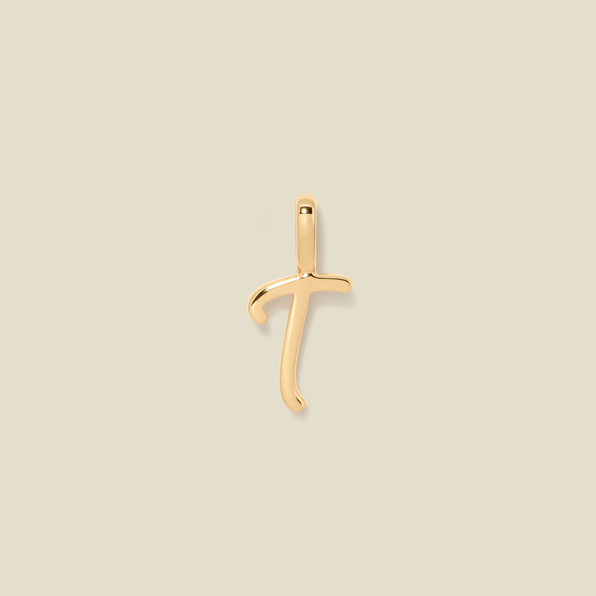 Script Initial T Charm