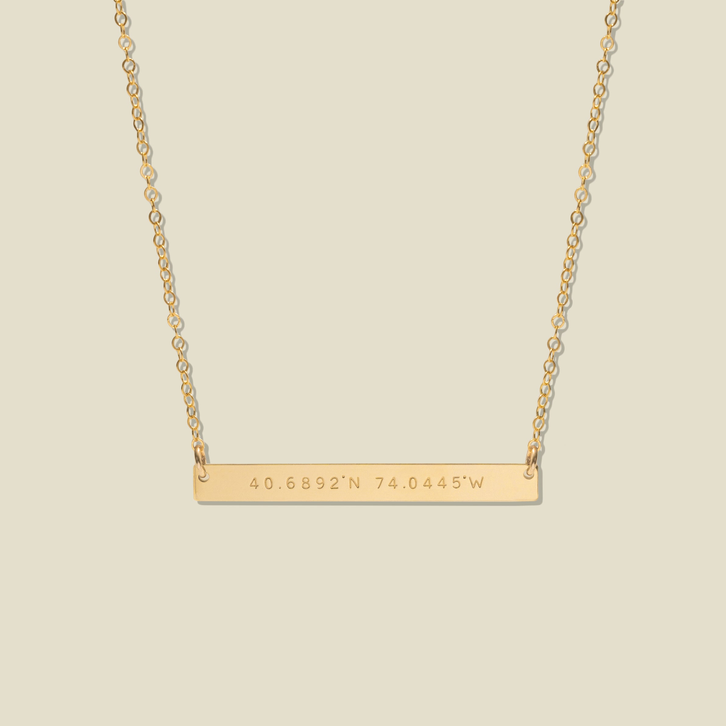 Everly Horizontal Bar Necklace | 1.75