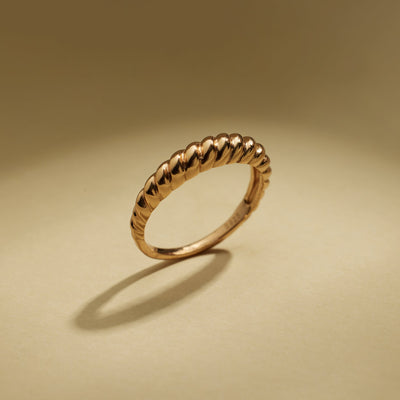 Gloss Croissant Ring Ring