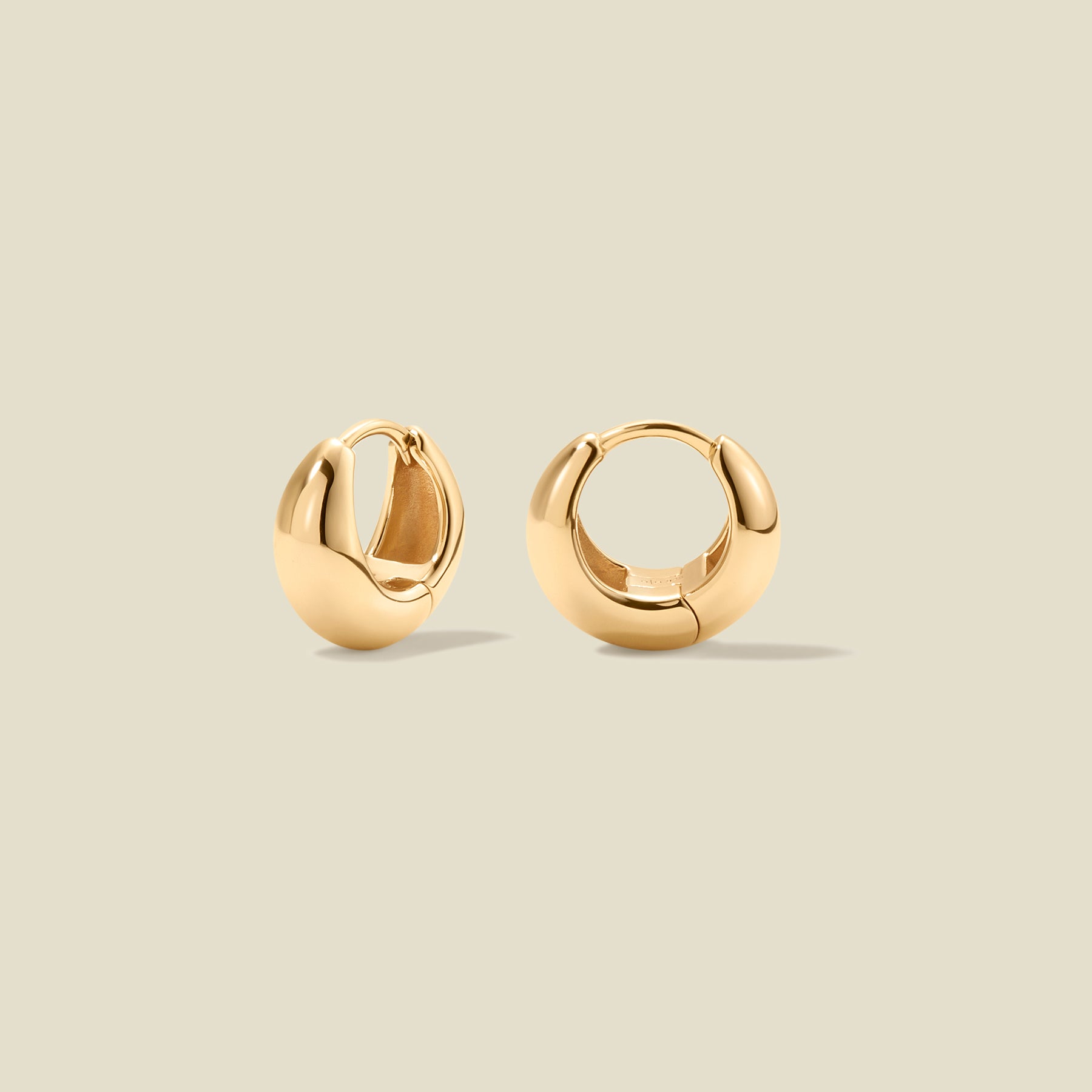 Gloss Huggie Hoop Earrings Gold Vermeil Earring
