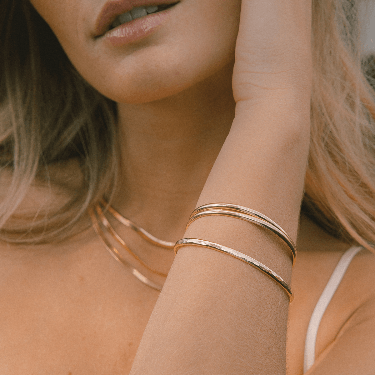 Omega 18k Gold Cuff Bracelet | Mens Gold Cuff Bracelets | Azuro Cuff Jewelry  – Azuro Republic