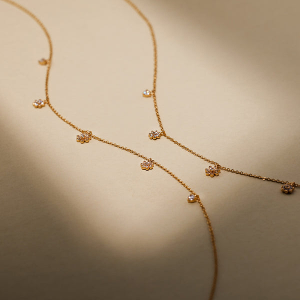 Luxe Flower Floating Necklace Gold Vermeil Necklace